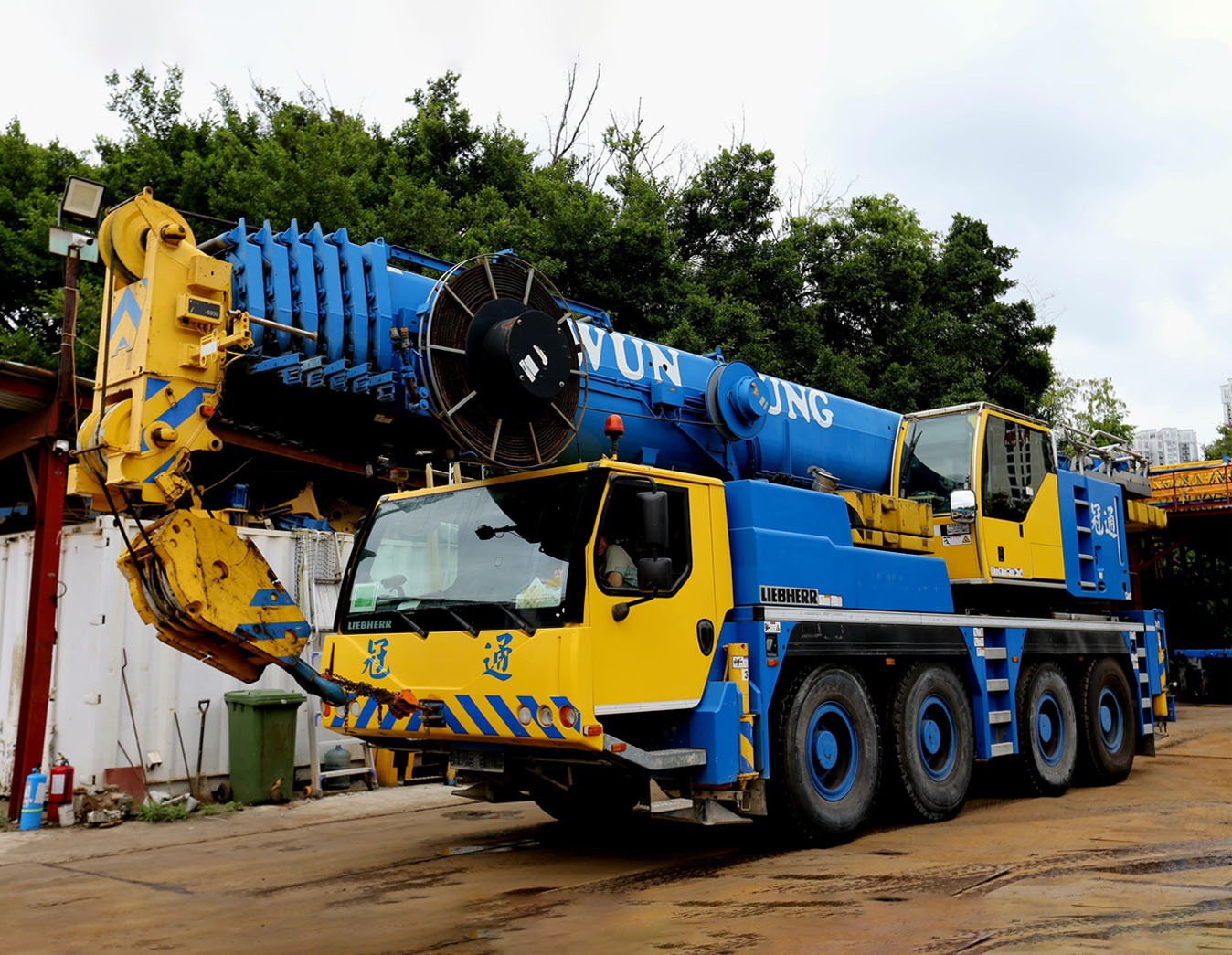油壓吊機 – 冠通機械工程有限公司