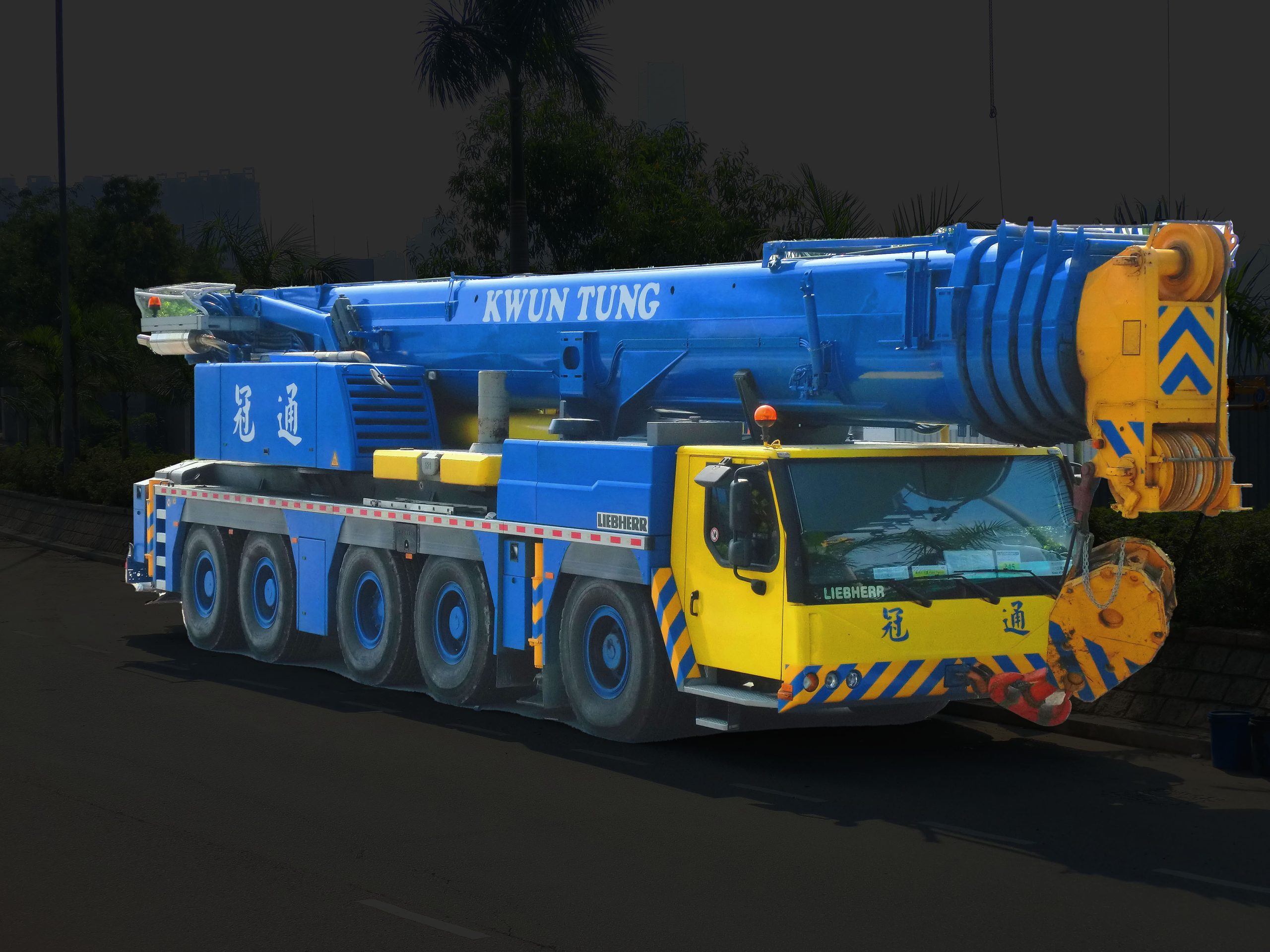 220噸吊機 LTM1220-5.2 Ver2 Bver