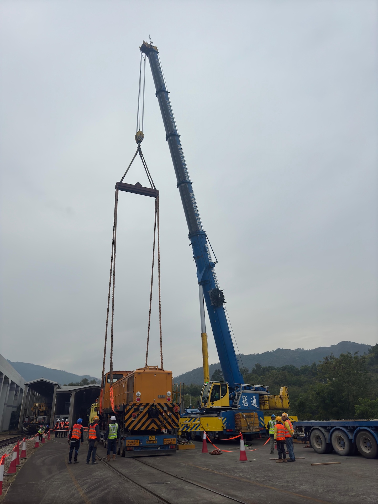 吊機工程 – 冠通機械工程有限公司